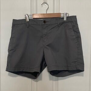 Old Navy Women's Charcoal Flat Front Shorts